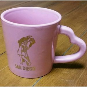 The Kiss WW2 San Diego Pink Heart Handle Coffee Mug